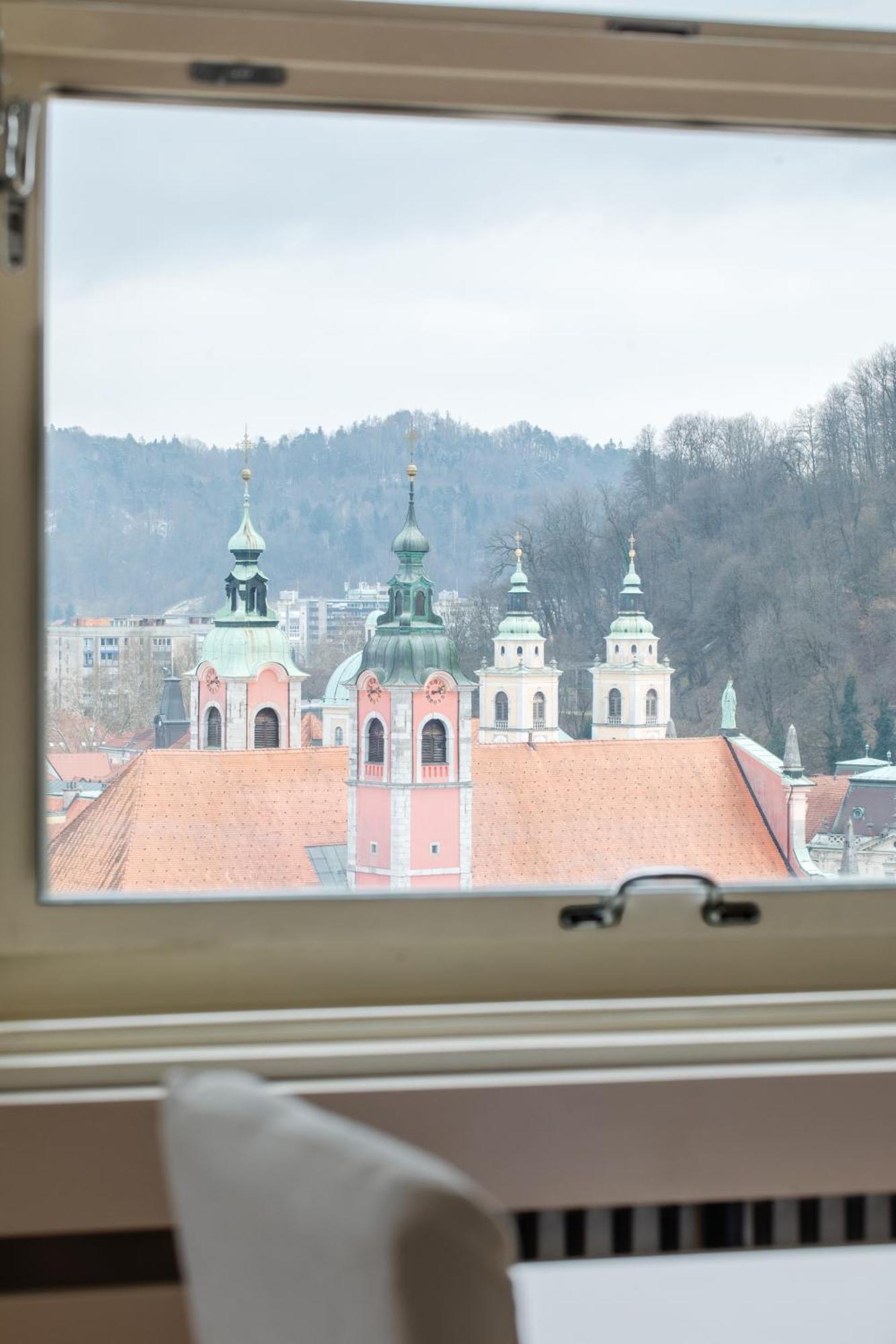 Apartma Skyscraper Amazing Castle & View